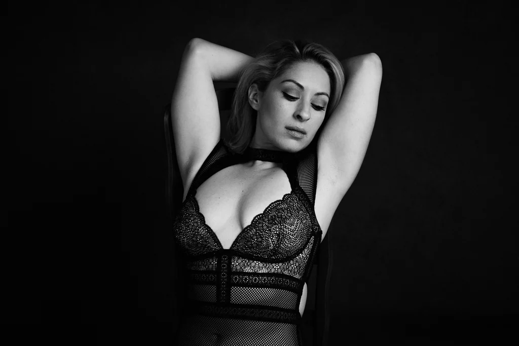 Black and white boudoir study in lace